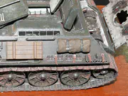Plastikowy model sowieckiego czołgu T-34 z drugiej wojny światowej - zdjęcie nr 2.