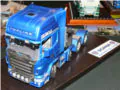 Odnośnik do plastikowego modelu ciężarówki Scania R500.
