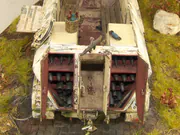 Diorama z plastikowymi modelami opancerzonej wersji pojazdu SdKfz 8 oraz armaty przeciwpancernej PaK 44 - foto nr 9
