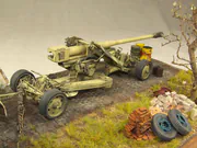 Diorama z plastikowymi modelami opancerzonej wersji pojazdu SdKfz 8 oraz armaty przeciwpancernej PaK 44 - foto nr 12