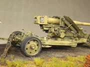 Diorama z plastikowymi modelami opancerzonej wersji pojazdu SdKfz 8 oraz armaty przeciwpancernej PaK 44 - foto nr 14
