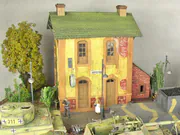 Diorama inspirowana fotografią czołgu Tygrys umieszczonego na platformie kolejowej stojącej na stacji Kopyczyńce na Ukrainie w czasie drugiej wojny światowej - foto nr 7