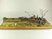 Diorama z plastikowym modelem niemieckiego transportera Sd.Kfz.9 Z Famo i żywicznym modelem naczepy do transportu ciężkich czołgów z Kassbohrer - foto nr 1