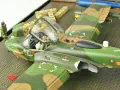 Plastikowy model amerykańskiego samolotu szturmowego Cessna A-37B Dragonfly sklejony z zestawu Academy w skali 1:72 - foto nr 8